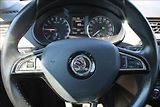 Škoda Octavia 1,6 TDi  DSG,STLYLE,SERVISKA - náhled 17