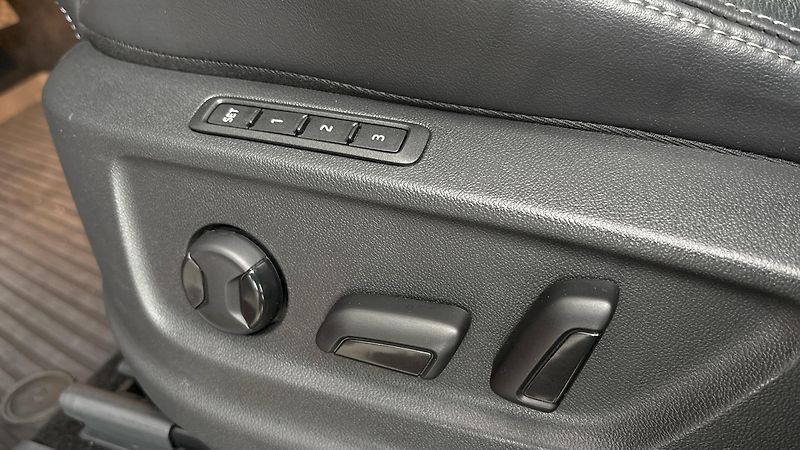 Škoda Kodiaq 2.0 TSI DSG 4x4 Style - fotka 22 z 30