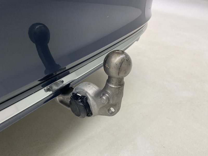 Volvo V90 B4 BRIGHT PLUS AUT REZERVACE - fotka 34 z 48