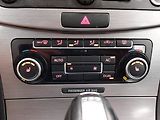 Volkswagen Passat (2011) Comfortline 2.0 TDI, Automat - náhled 15