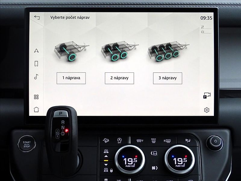 Land Rover Defender (2026) 110 V8 P425 X-DYNAMIC HSE - fotka 18 z 35