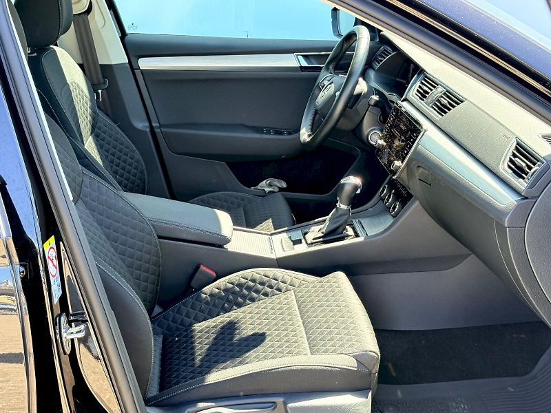 Škoda Superb (2022) Combi DSG 2.0 TDI / 110 kW / A - fotka 17 z 27