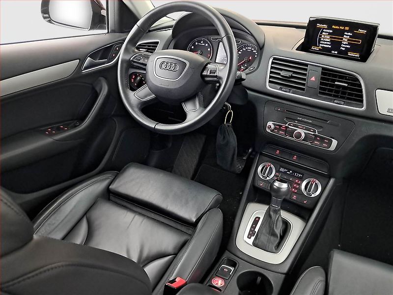 Audi Q3 (2014) 2.0 TFSI, 4X4, Automat - fotka 7 z 21
