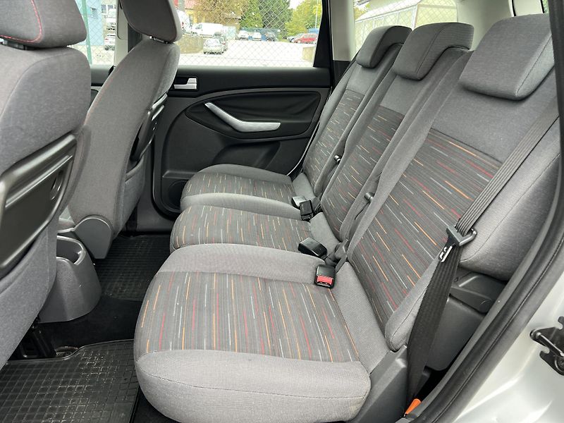 Ford C-MAX 1.6i 16v KLIMATIZACE ALU KOLA - fotka 21 z 40