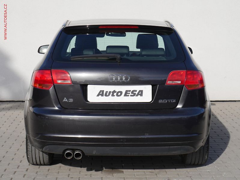 Audi A3 (2008) 2.0 TDI, S-line, xenon - fotka 5 z 15