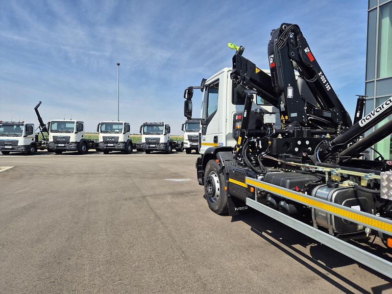 Iveco Eurocargo 180E28 HIAB 102 KONTEJNER  - fotka 14 z 23