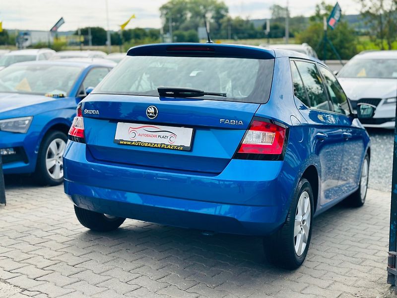 Škoda Fabia (2018) 1.0TSi VÝHŘEV SED. 100%KM - fotka 6 z 18