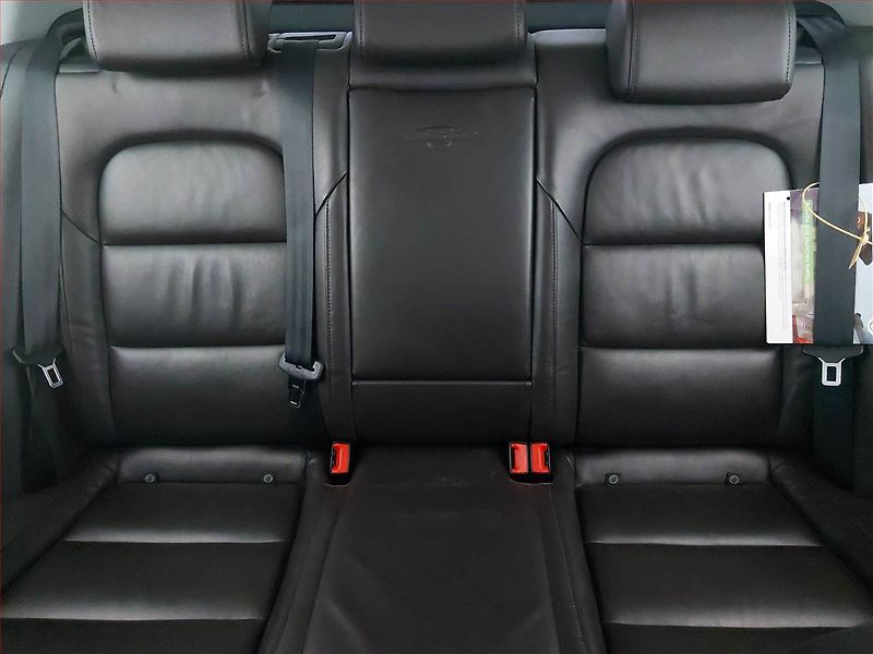 Škoda Superb (2013) Laurin&Klement 2.0 TDI - fotka 10 z 23