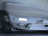 Volkswagen Passat Business Premium 2.0 TDI 110 k - náhled 9