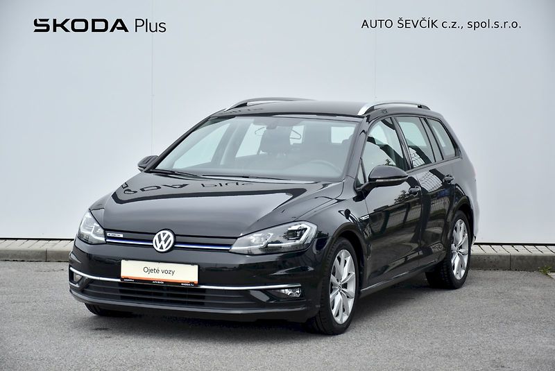Volkswagen Golf (2020) MARATHON EDITION 1.5 TSI 96kW - fotka 1 z 33