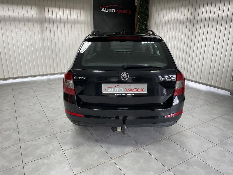 Škoda Octavia 2.0 TDi 110 kW DSG REZERVACE  - fotka 9 z 23