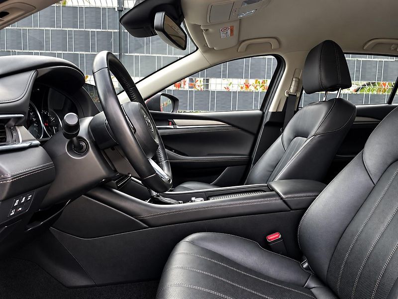Mazda 6 (2021) 2.0i 121kW SKYACTIV-G OPTIMUM - fotka 12 z 36