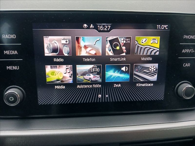 Škoda Kamiq 1,0 TSI 81KW STYLE - fotka 21 z 30