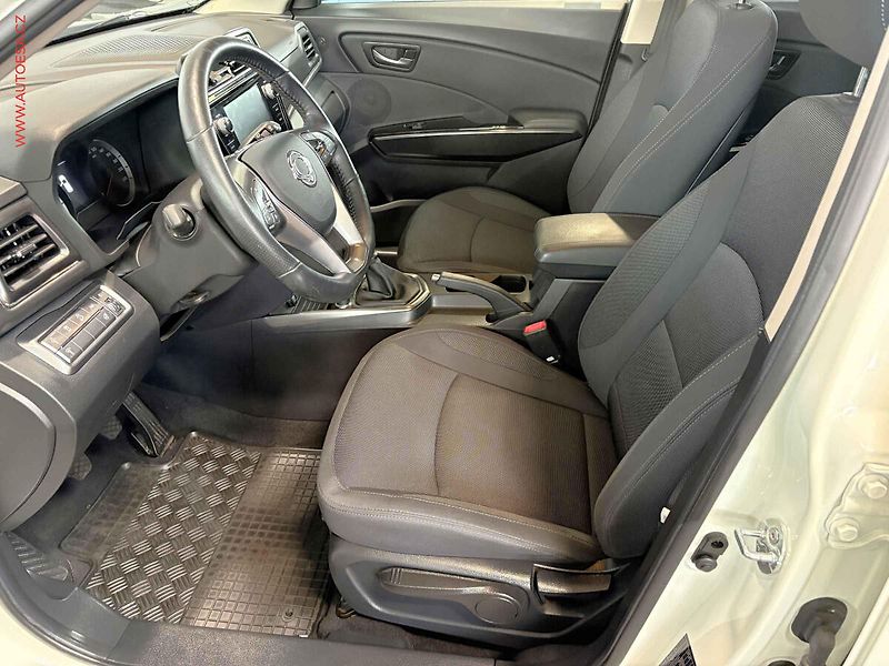 SsangYong Tivoli (2022) 1.5 T-GDi, 1.maj,ČR, AC - fotka 9 z 15