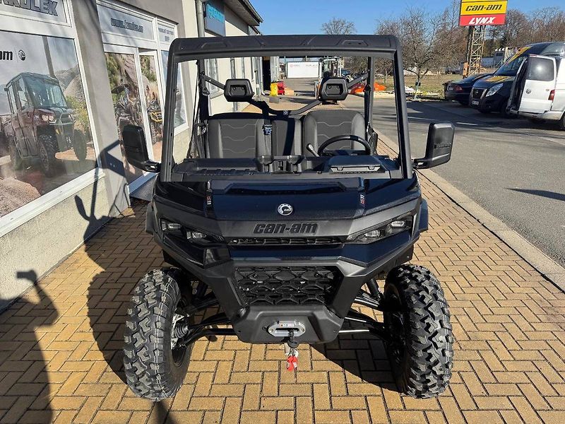 Can-Am Traxter HD 10 PRO (2026) Traxter HD11 XU ABS model 2026 - fotka 2 z 6
