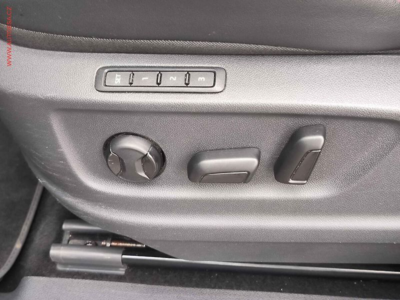 Škoda Kodiaq (2019) 2.0 TDi 4x4, 2.maj,ČR, RS - fotka 11 z 34