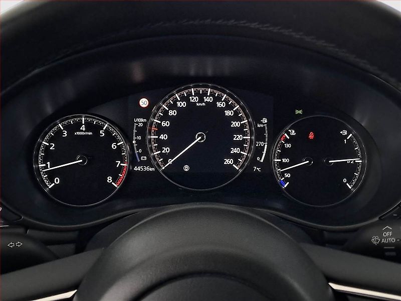 Mazda 3 (2023) 2.0 Skyactiv-G - fotka 11 z 20