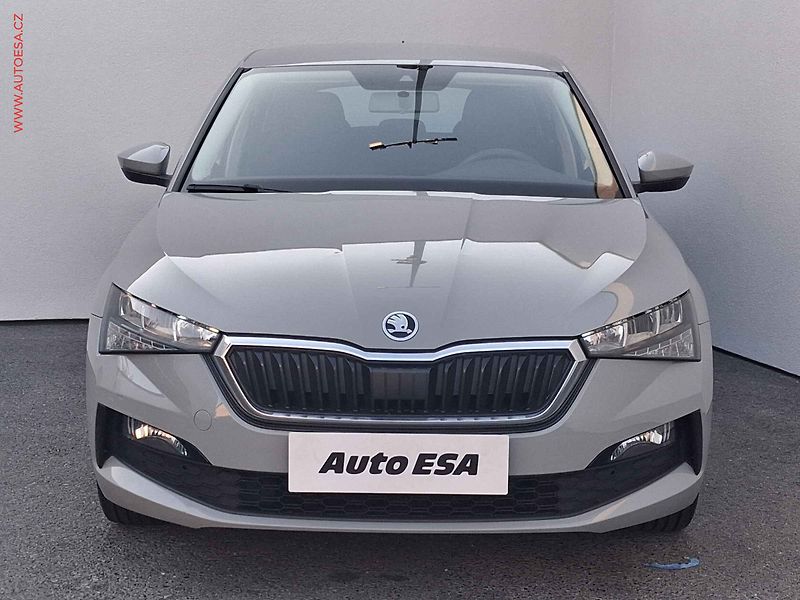 Škoda Scala (2020) 1.0TSi, 1.maj,ČR, STK5/28 - fotka 2 z 17
