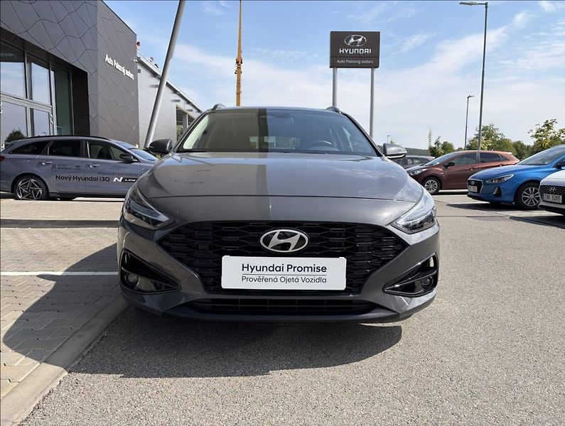 Hyundai i30 1,0 T-GDI DCT  WG FL Style - fotka 5 z 25