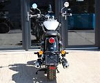 Royal Enfield Super Meteor 650 (2026) INTERSTELLAR BLACK - náhled 8