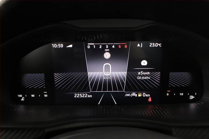 Škoda Kamiq (2025) 1.0 TSI, Monte Carlo - fotka 10 z 17