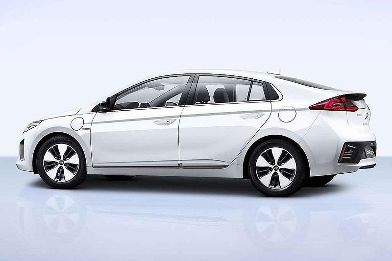 Hyundai Ioniq.
