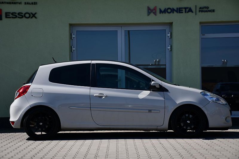 Renault Clio 1,2i 55KW SPORT 2xKOLA  - fotka 7 z 36