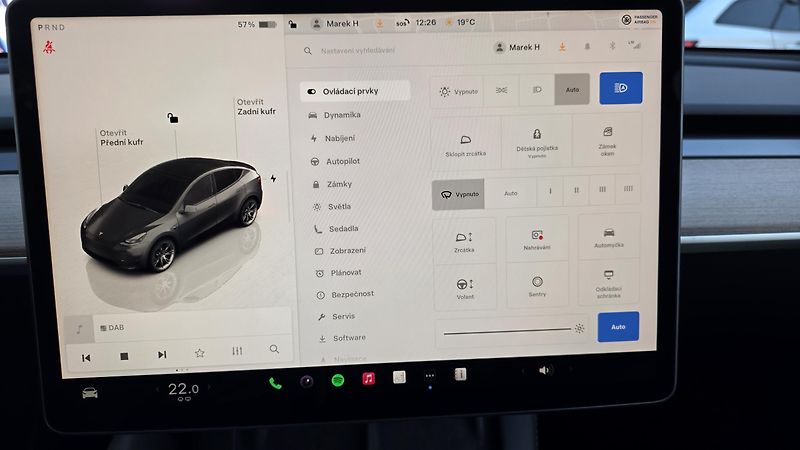 Tesla Model Y (2023) LR AWD DE Záruka SoH 93% - fotka 21 z 38