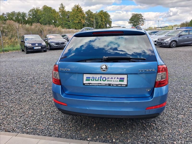 Škoda Octavia 1,2 1.2TSi - fotka 6 z 14