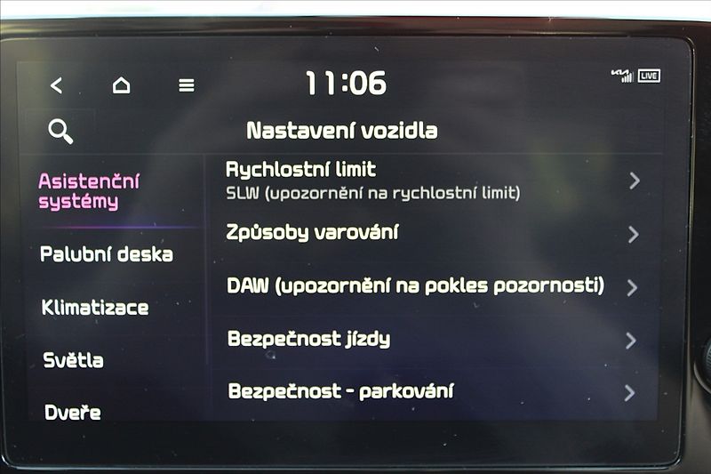 Kia Picanto 1,0 I  1.MAJ,9.755.KM,COMFORT - fotka 18 z 32