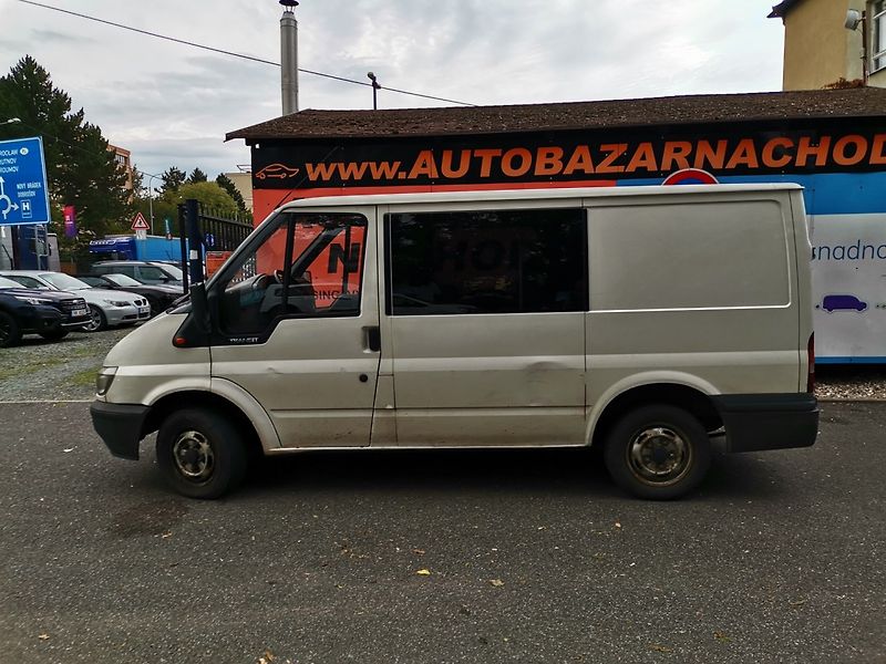Ford Transit (2001) 2.0Di 55kw 6 míst +Spaní Tažné - fotka 2 z 25