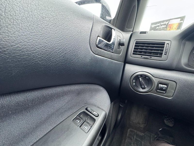 Škoda Octavia (2006) 1,9 TDI 74 KW NOVÁ STK - fotka 27 z 46