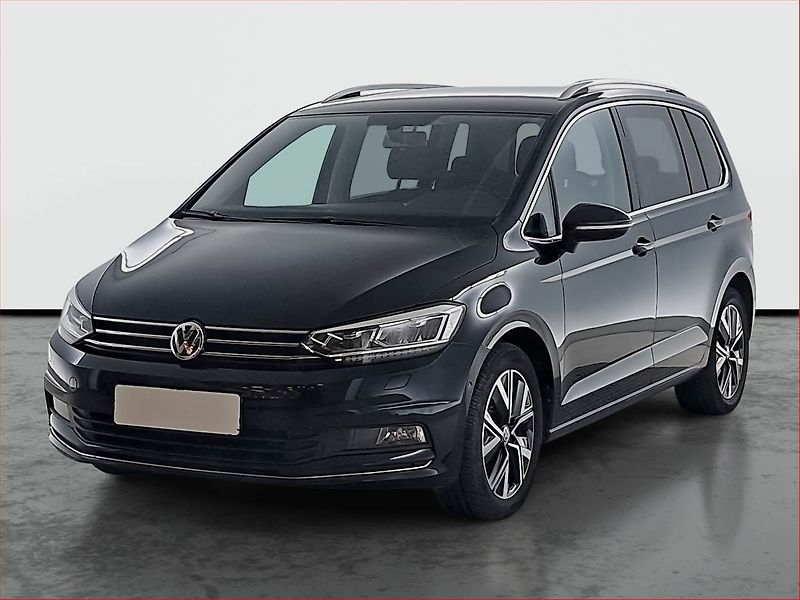 Volkswagen Touran (2019) Highline 2.0 TDI, Automat - fotka 2 z 16