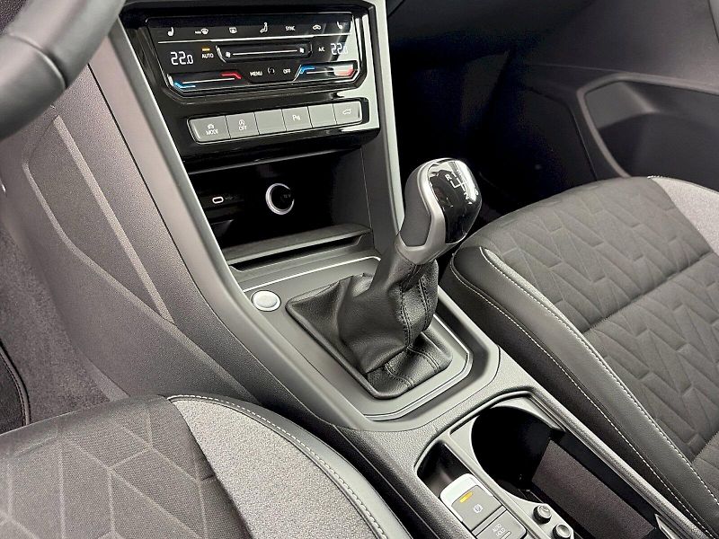 Volkswagen Touran (2025) Comfortline GOAL 1.5 TSI 110kW - fotka 25 z 32