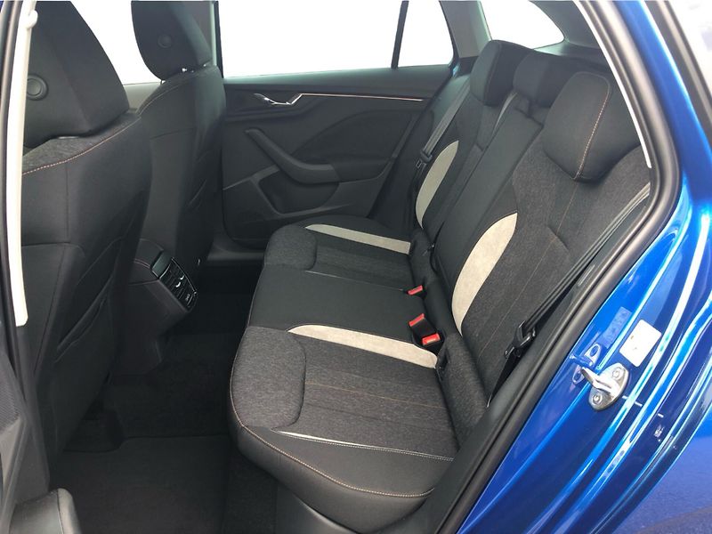 Škoda Scala 1,0TSI - fotka 12 z 29