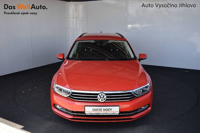 Volkswagen Passat Variant (2017) 2.0TDI 110kW, LED, el. vyhřiív - fotka 4 z 22