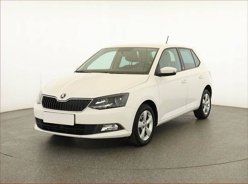Škoda Fabia (2017) JOY 1.2 TSI, Serv.kniha - fotka 2 z 15