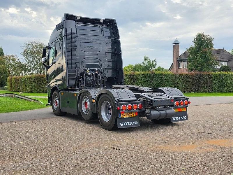 Volvo FH (2016) 750 6x2 tahač EURO 6 - fotka 8 z 18