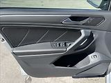 Volkswagen Tiguan 2,0 TDI 4Mot DSG R-Line Matrix - náhled 14