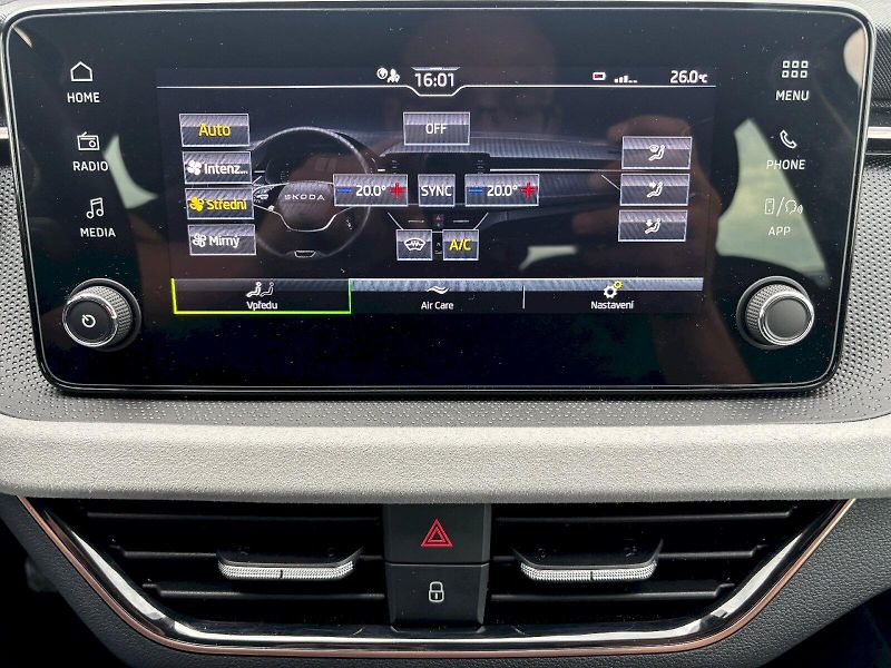 Škoda Scala (2025) 1.0 TSI 85kW Selection - fotka 21 z 35