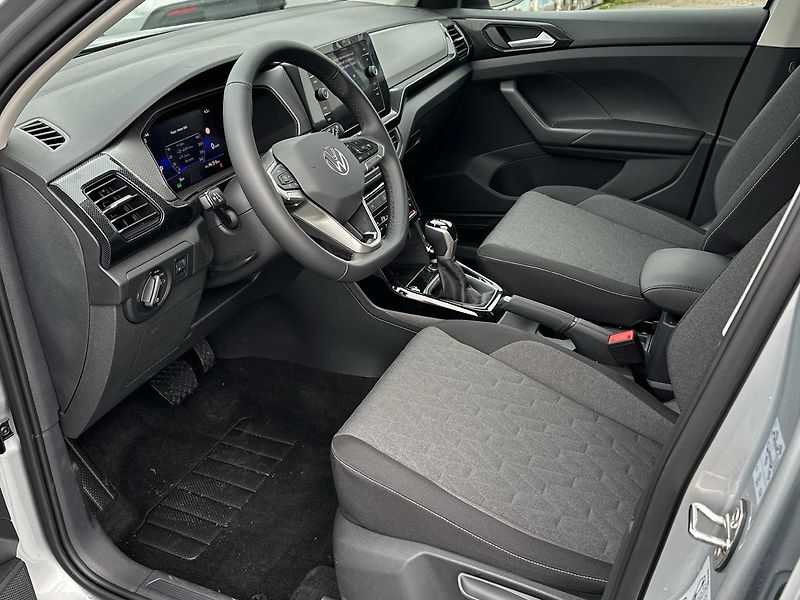 Volkswagen T-Cross (2025) People 1.0 TSI 85 kW 7DSG - fotka 11 z 22