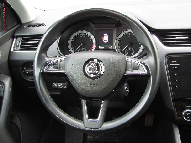 Škoda Octavia (2017) 1.6TDi, Style, DSG - fotka 15 z 25