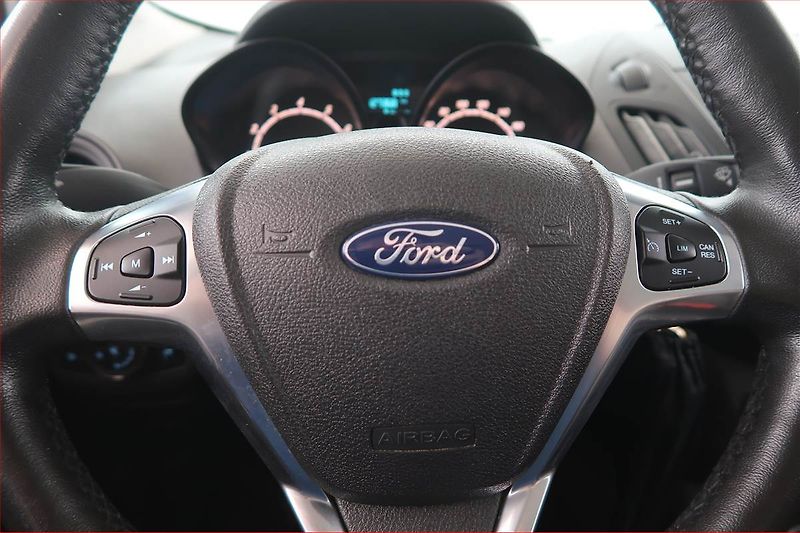 Ford Tourneo Courier (2017) 1.0 EcoBoost, 5Míst, ČR - fotka 14 z 16