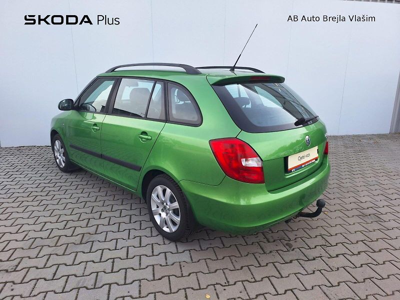 Škoda Fabia (2010) COMBI / 1.2 TSI / 63 kW / AMBI - fotka 7 z 29