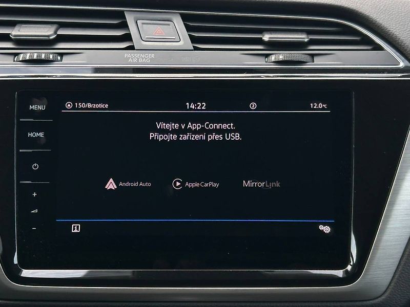 Volkswagen Touran (2022) 2.0 TDI 110kW DSG tažné - fotka 15 z 35