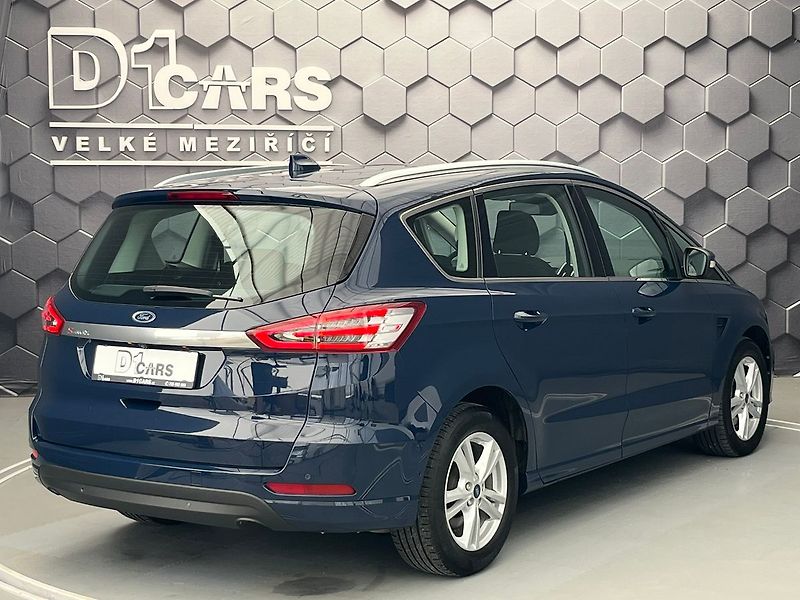 Ford S-MAX 2.0 EB Titanium mauál - fotka 5 z 51