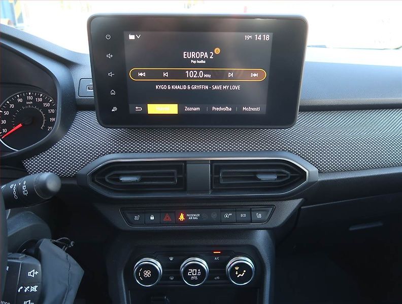 Dacia Sandero (2022) 1.0 TCe, Tempomat - fotka 12 z 18