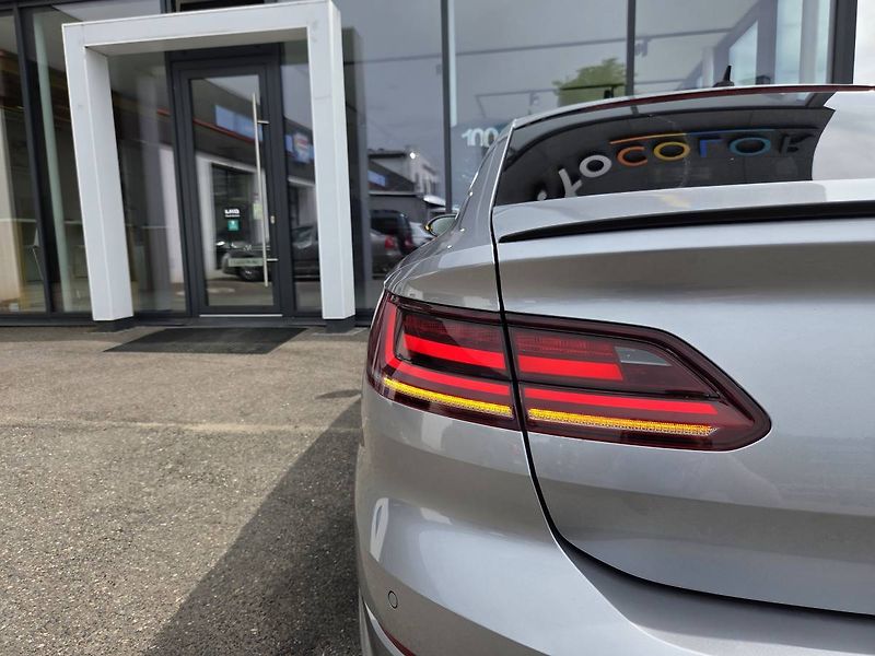Volkswagen Arteon (2018) 2.0 BiTDI DSG 4M 176kW R-Line - fotka 10 z 71