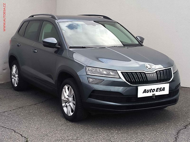 Škoda Karoq (2018) 1.5 TSi, Style, LED, panor - fotografie inzerátu