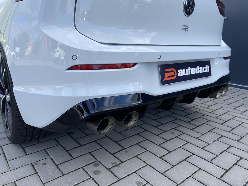 Volkswagen Golf 2.0 TSI 235kW-R-PERFORMANCE - fotka 10 z 41